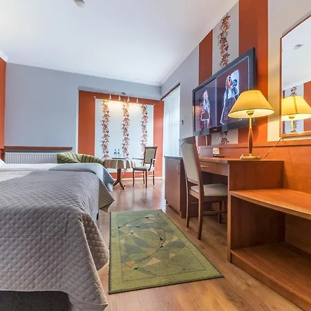 Doris Hotel 2*