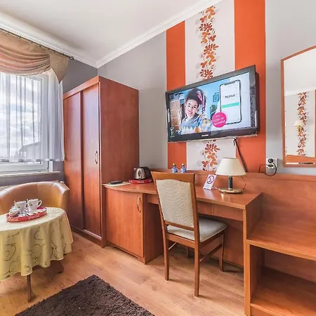 Doris Hotel